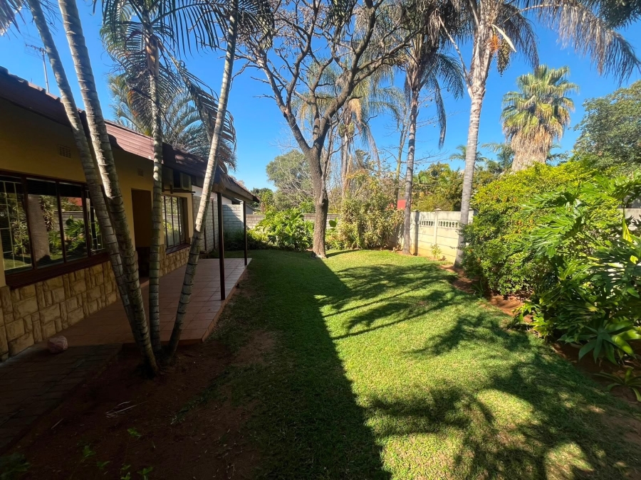 3 Bedroom Property for Sale in Geelhoutpark North West